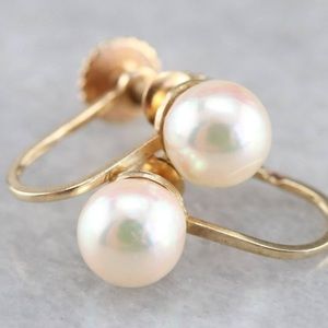 Vintage Solid 14K Classic Pearl Earrings